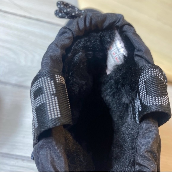 New! the north face women Black Themoball Lace Up Waterproof Winter Boots 8 - Picture 7 of 9
